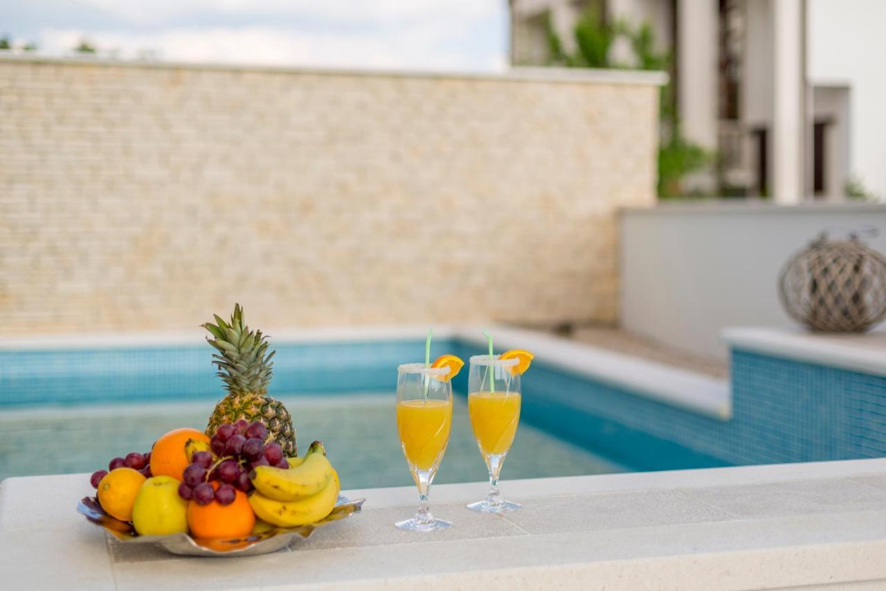 ספליט Luxury Villa Bello Horizonte With Swimming Pool מראה חיצוני תמונה